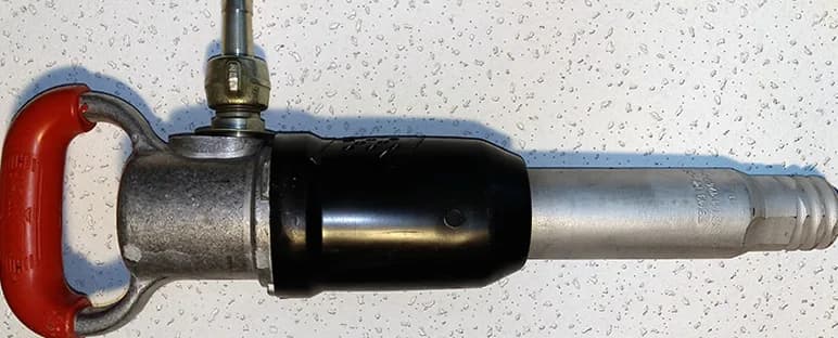 МО-2Б, вид сбоку